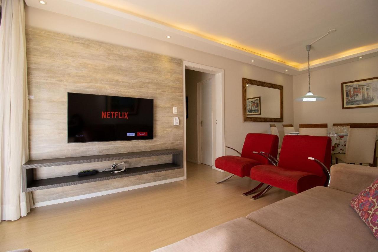Apartment Prg91 - 4 Dorm, Garagem Camionete, Wi-fi, Sacada *