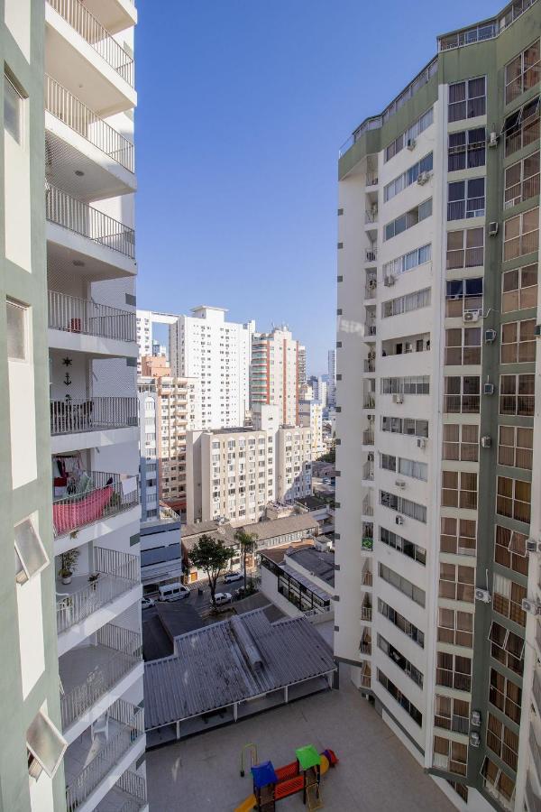 Apartment Prg91 - 4 Dorm, Garagem Camionete, Wi-fi, Sacada *